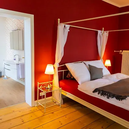 Gutshaus Kleine Goenn